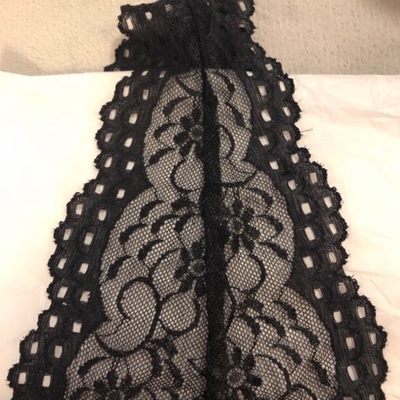 New bralette black✨SOLD OUT - Picture 4 of 4